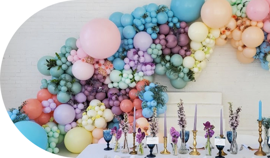 Balloons and Flowers: The Perfect Pairing for a Celebration!