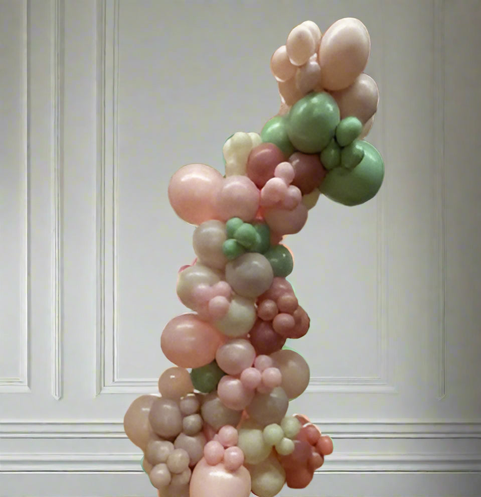 Mother's Day Freestanding Garland