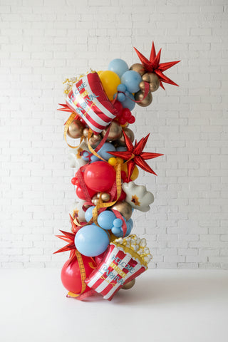 Carnival Freestanding Garland