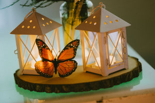 Bat Mitzvah bright green butterfly tabletop decor with the 99 Haus Balloons and Decor custom event service