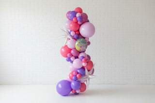 Popstar Freestanding Garland